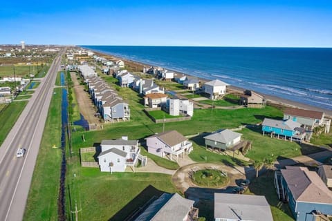 Stunning beach house with ocean views and large deck, just steps from the beach House in Hitchcock