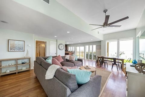 Galveston Bay Front Home with Private Pool and Pier House in San Leon