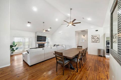 Huge secluded beach house on 2 acres with private pool, game room, close to beach House in Galveston Island