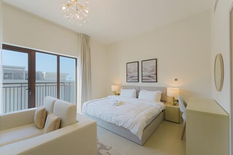 Living room, Photo of the whole room, Bedroom