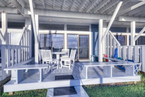 3-bedroom, 2 bath oceanfront townhome with community pool House in Fernandina Beach