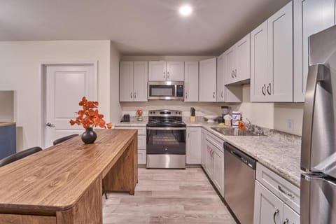 The Ruby 308 By Avada Properties Apartment in Pigeon Forge