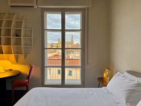 Bed, Bedroom, City view, Landmark view, furniture, air conditioner
