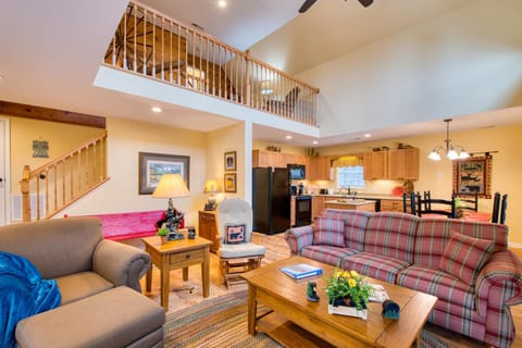 Carr House Upper House in Lake Junaluska