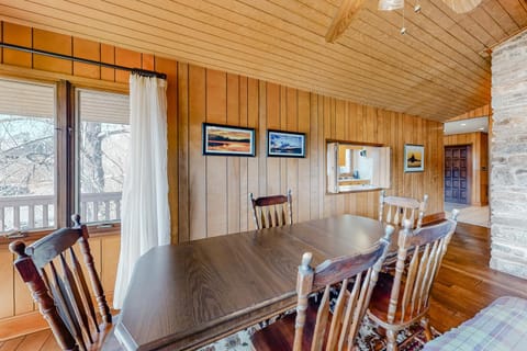 Morris Villa Upper House in Lake Junaluska