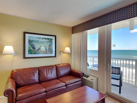 Day, View (from property/room), Balcony/Terrace, Living room, Seating area, Sea view, air conditioner
