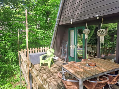 Property building, Balcony/Terrace