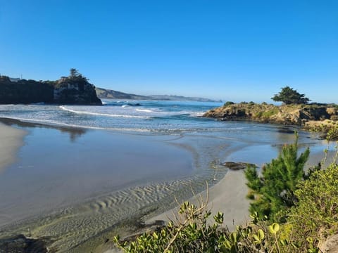 Nearby landmark, Beach