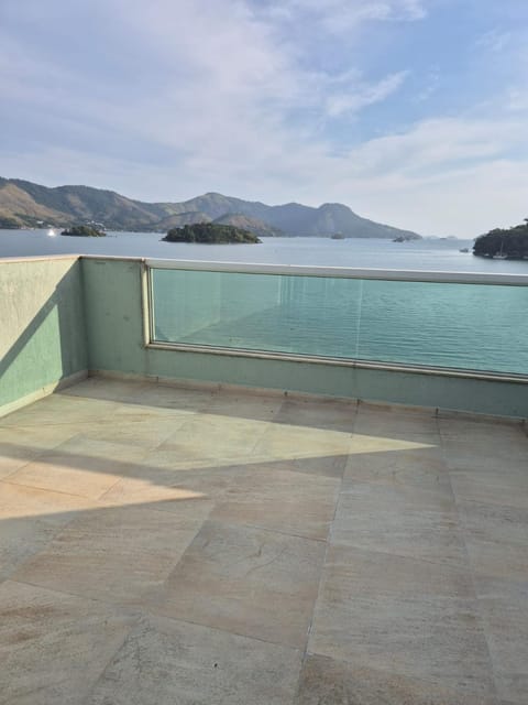 Natural landscape, Balcony/Terrace, Sea view