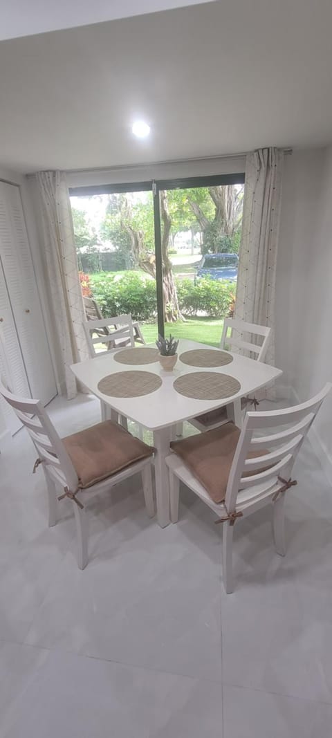 Deerfield Beach vacation condo Apartment in Deerfield Beach