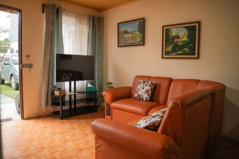 TV and multimedia, Seating area