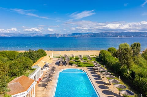 Property building, Beach, Swimming pool