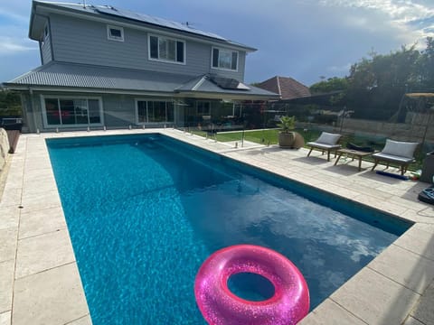 Property building, Pool view