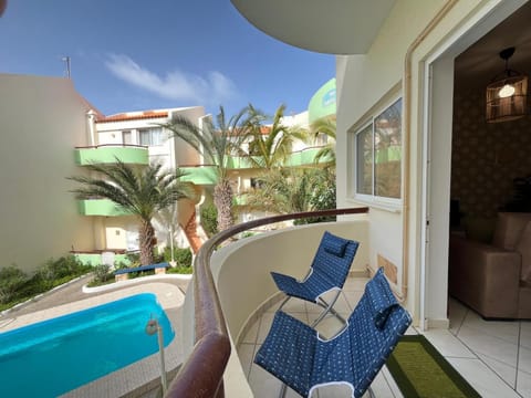 Property building, Balcony/Terrace