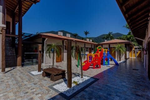 Children play ground, Floor plan, Kids's club