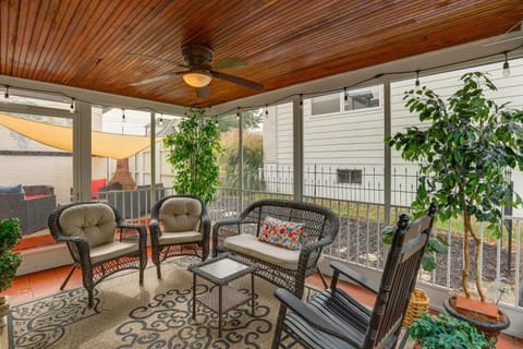 Walk Everywhere! Dtwn WashMo Home Near Wineries House in Ozark Mountains