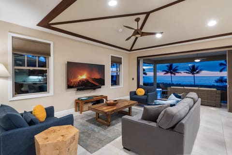 Holuakai 7061 home House in South Kona