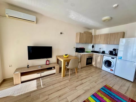 TV and multimedia, Living room, kitchen