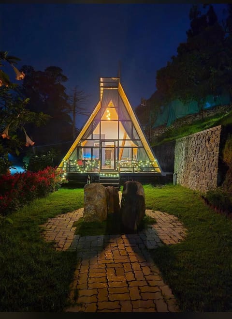 Property building, Night