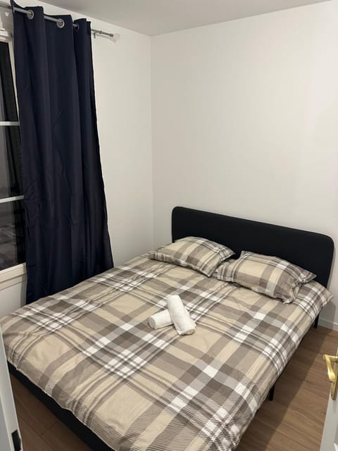 réf vrt Chambre dans une maison partagée à 10 min de Disneyland Paris Vacation rental in Magny-le-Hongre