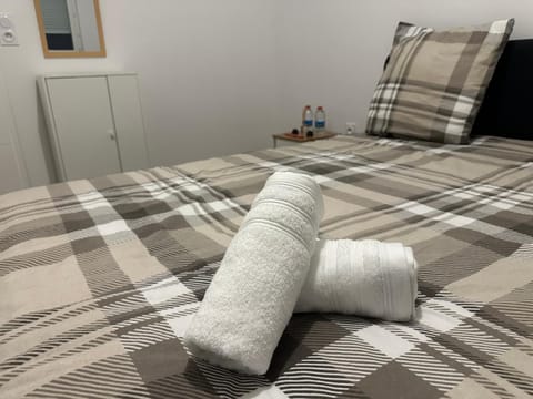 réf vrt Chambre dans une maison partagée à 10 min de Disneyland Paris Vacation rental in Magny-le-Hongre