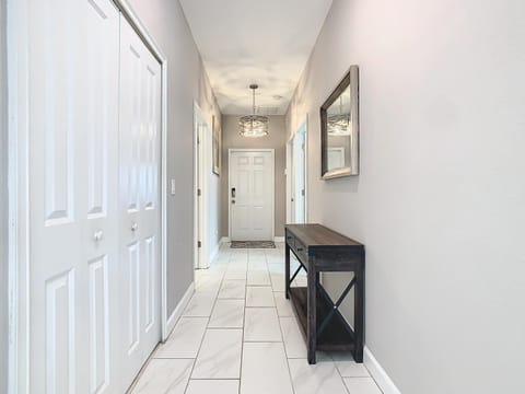 3115 - 5BR w Pool 10min Disney 2 Water Parks House in Kissimmee