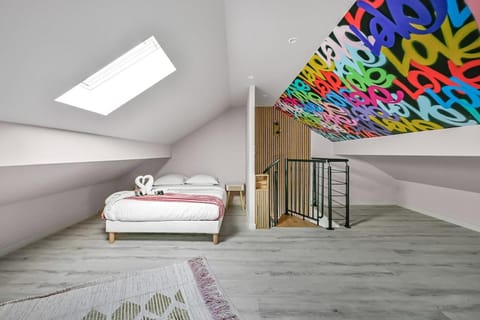 Chez Louis - 8 people - Close to Paris Apartment in Paris