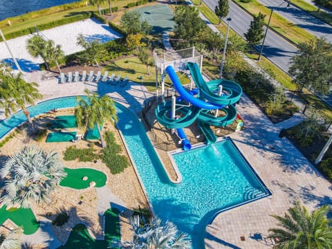 4916 - 5BR w Pool 10min Disney 2 Water Parks House in Kissimmee