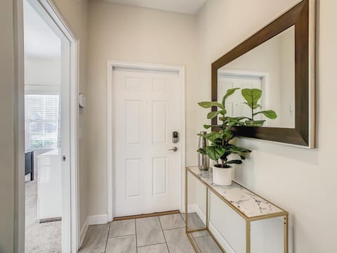 4916 - 5BR w Pool 10min Disney 2 Water Parks House in Kissimmee