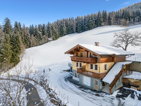 Property building, Winter