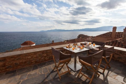 Balcony/Terrace, Landmark view, Sea view