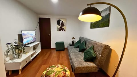 TV and multimedia, Seating area, furniture
