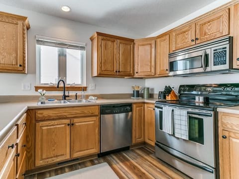 4901 Waller House in Ames