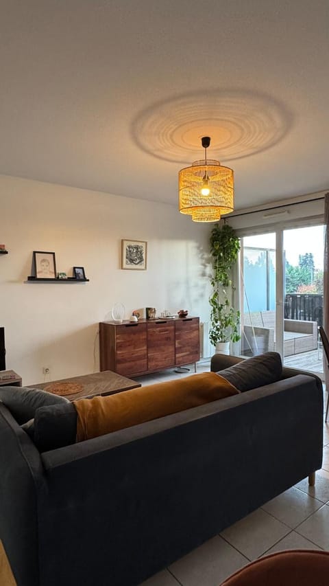 2 Chambres, Sécurisé, Parking, Climatisation, Eurexpo LDLC Arena Apartment in Auvergne-Rhône-Alpes