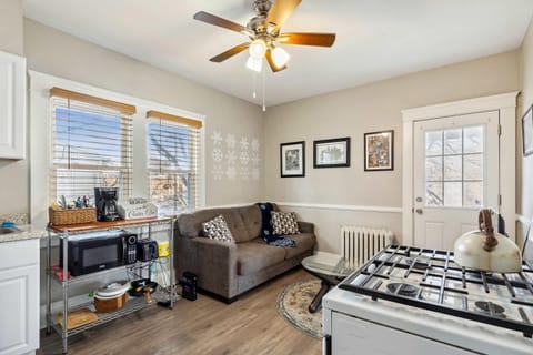 Stylish Lakewood Apartment - Free Parking & Wi-Fi Apartment in Lakewood