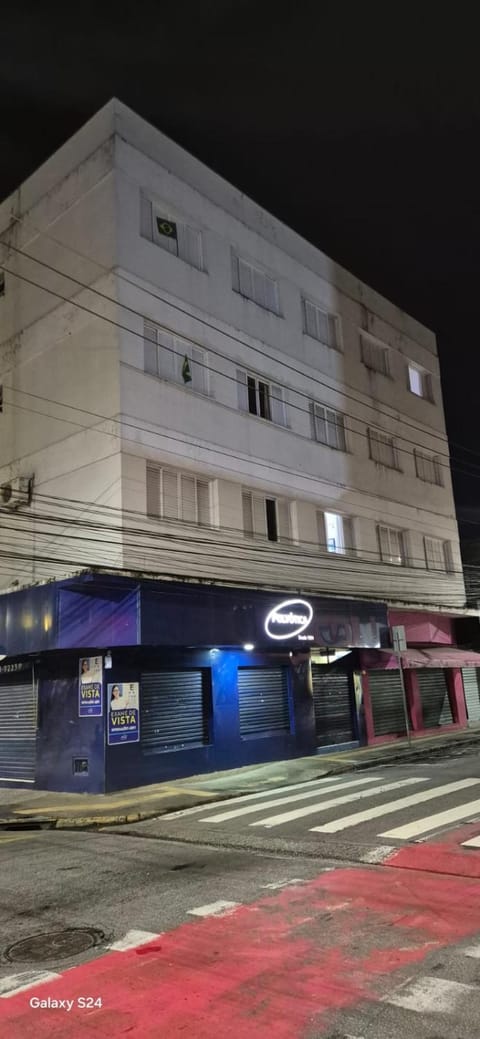 Property building, Location