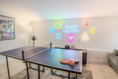 Villa Hollywood Pool Trampoline BBQ Hard Rock Villa in Hollywood