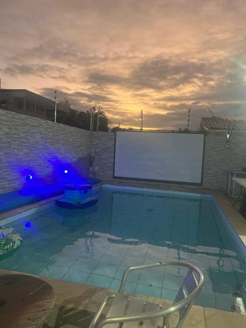 Swimming pool