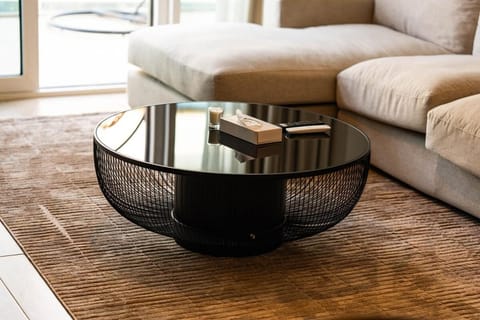 Luxury 2BR Golf View 85" TV Yas Bay Apartment in Abu Dhabi