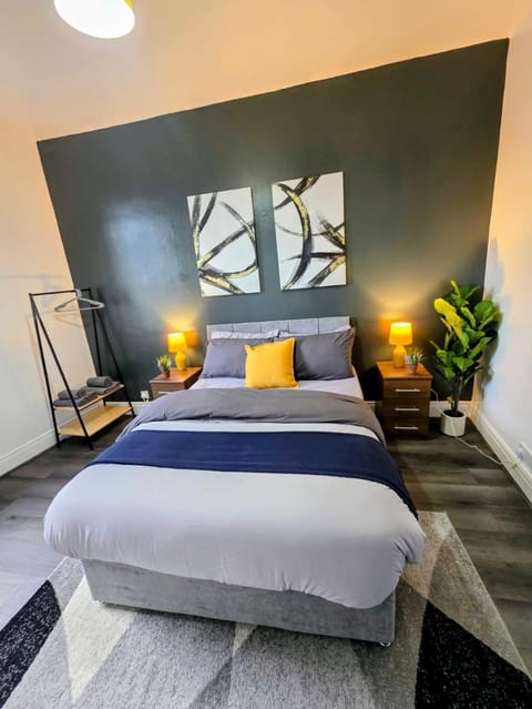 Blyth Royal Castle, Free Parking Apartment in England