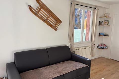 Mountain getaway in Saint-Chaffrey Apartment in Briançon