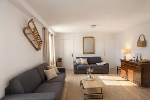 Mountain getaway in Saint-Chaffrey Apartment in Briançon