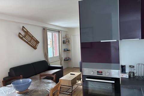 Mountain getaway in Saint-Chaffrey Apartment in Briançon