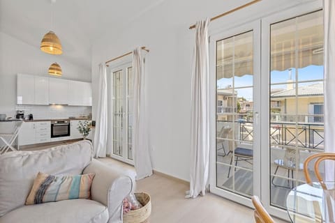 Αmazing house for 8 near the sea! Apartment in Euboea