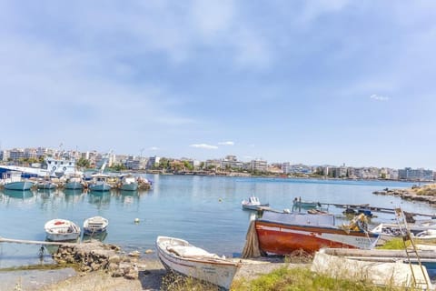 Αmazing house for 8 near the sea! Apartment in Euboea