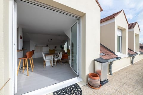 Beautiful 4P accommodation - 10 min to Disney Apartment in Chessy