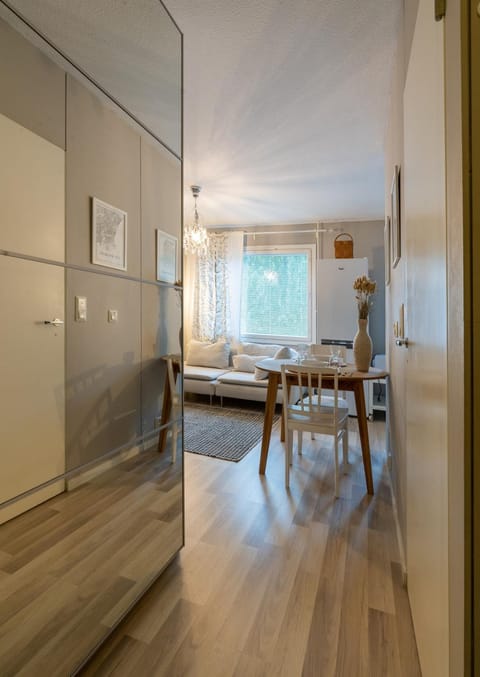 Viihtyisä huoneisto kaupungin keskustassa Apartment in Finland
