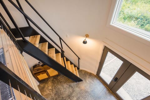 Sunset Silo Nature lodge in Tennessee