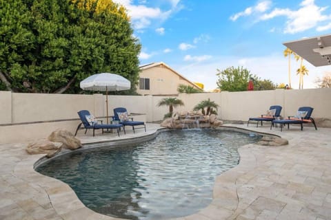 Day, Garden view, Pool view, Swimming pool, sunbed