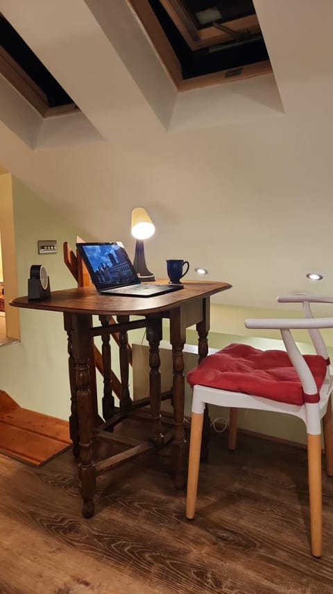 Business facilities, Bedroom